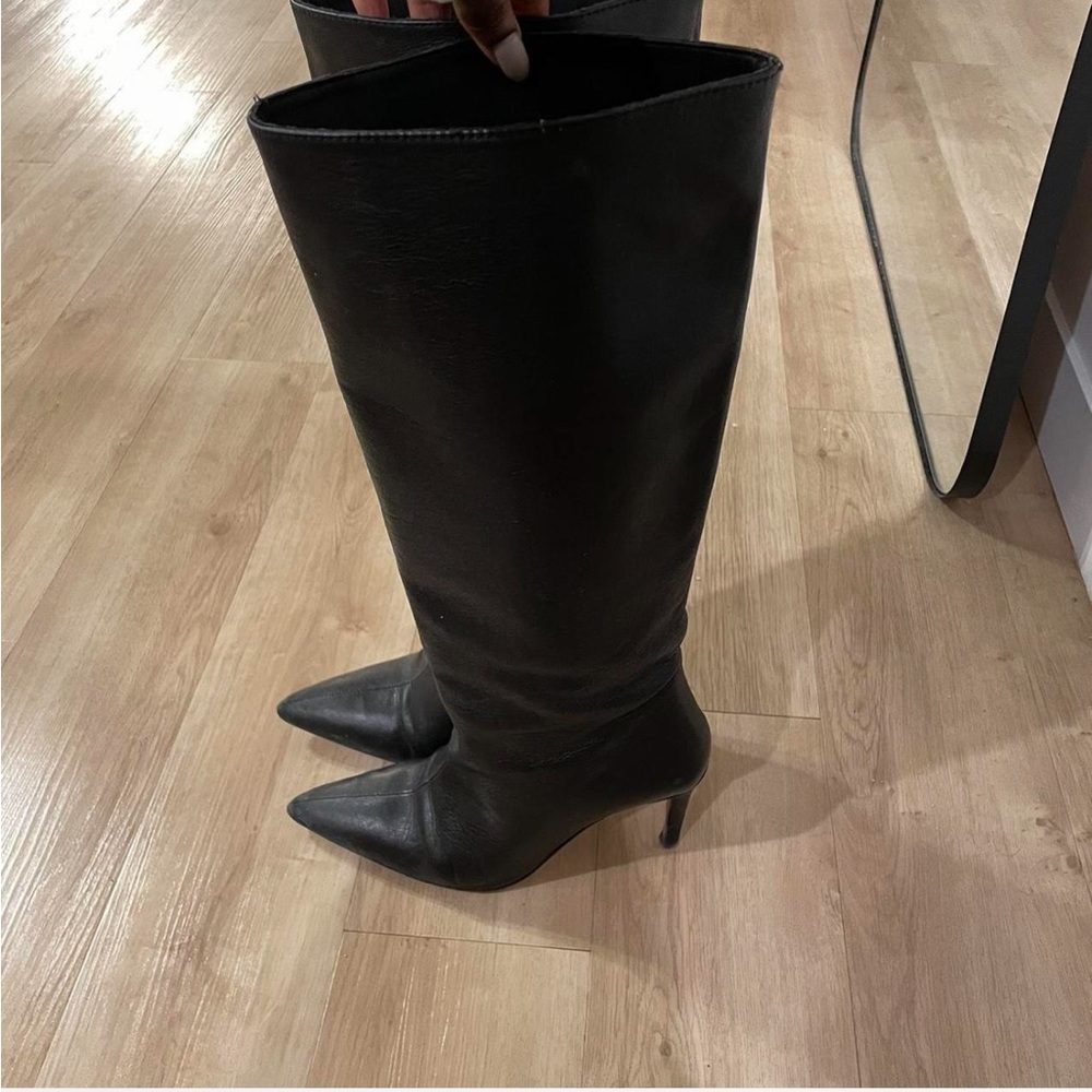 Black Knee-High Pointed-Toe Stiletto Boots - Women